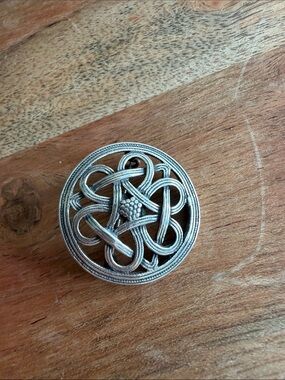 Kalevala Silver Knot Brooch Lapel Pin